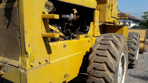 ขาย รถตัก KAWASAKi 175 โบว์ สภาพดีสวยพร้อมใช้ ราคาเบาๆ 455,000บ มีใบซื้อขาย ไม่มีเล่ม