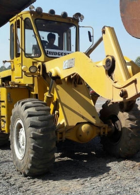 ขาย รถตัก KAWASAKi 175 โบว์ สภาพดีสวยพร้อมใช้ ราคาเบาๆ 455,000บ มีใบซื้อขาย ไม่มีเล่ม