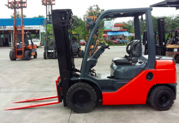 ขายรถ Toyota Used รุ่น 8FD25 เสาเข้าตู้ 4.7 เมตร ติด งาสไลด์ นำเข้า ขายรถ Toyota Used รุ่น 8FD25 เสาเข้าตู้ 4.7 เมตร ติด งาสไลด์ นำเข้า