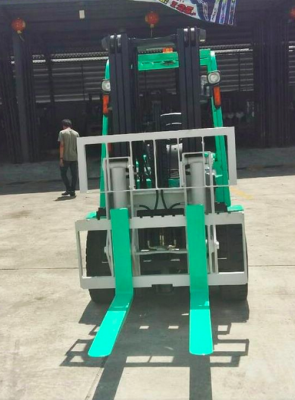 ขายรถ Forklift Mitsubishi Used นำเข้า FD30 3 ตัน เสาเข้าตู้ 4.3 เมตร ติดงากระดก Hinged Fork
