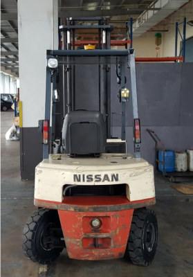 ขายรถ Used Forklift Nissan 2 ตัน นำเข้า ดีเซล เสาสูง 4 เมตร รุ่น FJ02A20U ขายรถ Used Forklift Nissan 2 ตัน นำเข้า ดีเซล เสาสูง 4 เมตร รุ่น FJ02A20U