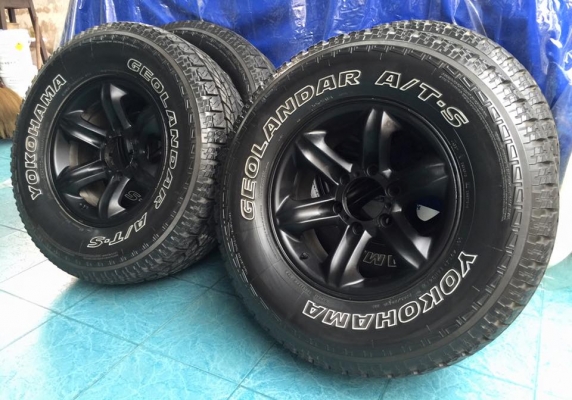 ขายล้อเล็บเหยี่ยวแท้ isuzu ขอบ16 พร้อม ยางyokohama AT-S 265/70/16