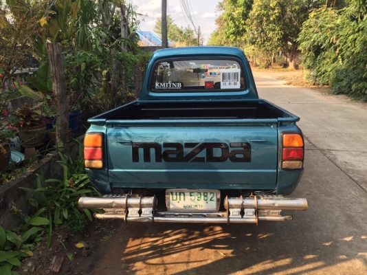 ขายมาสด้า แฟมิเลีย