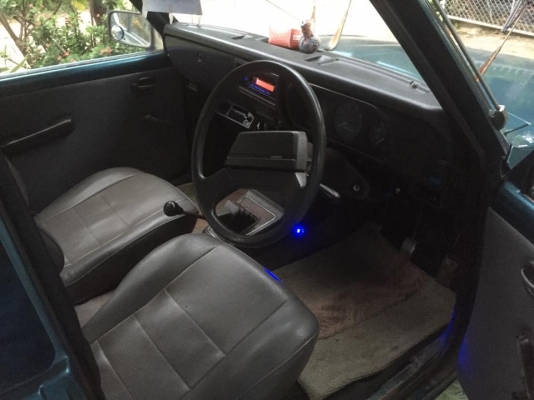 ขายมาสด้า แฟมิเลีย