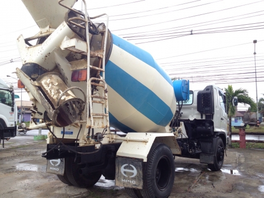 ขายรถ โม่ปูน 6 ล้อ ฮีโน่ 220 แรงม้า ไมล์แค่ 15000 รถสวย ปี 56 FG8J โม่ 4คิวถึง4คิวครึ่ง