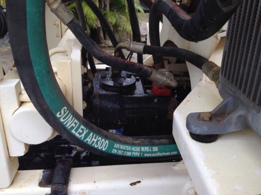 ขายรถ โม่ปูน 6 ล้อ ฮีโน่ 220 แรงม้า ไมล์แค่ 15000 รถสวย ปี 56 FG8J โม่ 4คิวถึง4คิวครึ่ง