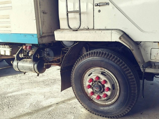 รถมิตซู 10 ล้อ รั้ว ( ไม่ดั้ม ) FN527M - TD / เปลื่ยนเครื่อง 230 แรงม้า.    สนใจติดต่อ  081 - 6079515