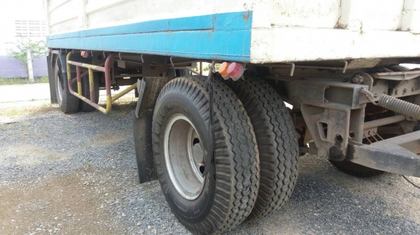 รถมิตซู 10 ล้อ รั้ว ( ไม่ดั้ม ) FN527M - TD / เปลื่ยนเครื่อง 230 แรงม้า.    สนใจติดต่อ  081 - 6079515