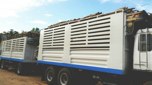 รถมิตซู 10 ล้อ รั้ว ( ไม่ดั้ม ) FN527M - TD / เปลื่ยนเครื่อง 230 แรงม้า.    สนใจติดต่อ  081 - 6079515