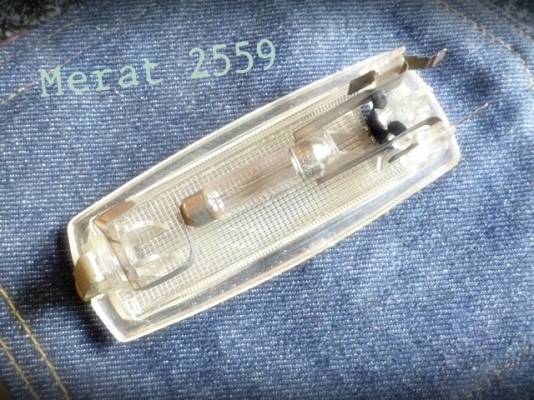 ไฟเก๋ง volk เก่า สภาพดี 350 บาท ไฟเก๋ง volk เก่า สภาพดี 350 บาท