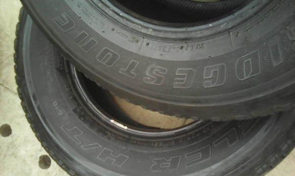 265/70R16 BRIDGESTONE DUELER H/T 840 ชุด 4 เส้น tel.081-427-3941 ไอดีไลน์ autobot107 265/70R16 BRIDGESTONE DUELER H/T 840 ชุด 4 เส้น tel.081-427-3941 ไอดีไลน์ autobot107