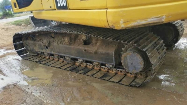 ขาย 1,680,000รถแบคโฮKOMATSU pc200-7เล่มทะเบียนรถสวยพร้อมใช้เอกสารพร้อมโอน 090-772-3710 090-772-3708 ขาย 1,680,000รถแบคโฮKOMATSU pc200-7เล่มทะเบียนรถสวยพร้อมใช้เอกสารพร้อมโอน 090-772-3710 090-772-3708