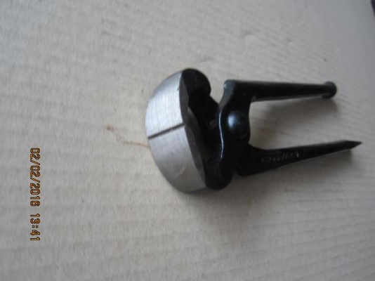 ขายคีมตัดตะปูงานใหม่เก่าเก็บขนาด7" Made in POLAND. ขายคีมตัดตะปูงานใหม่เก่าเก็บขนาด7" Made in POLAND.