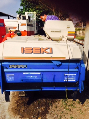 รถเกี่ยวข้าว ISEKI  HL80  สภาพพร้อมใช้  สวยเดิมๆแท้ญี่ปุ่น