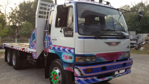 ขายรถ 10 ล้อฮีโน่เทรเลอร์ เครื่องดีคัชชีสวย. เพลาเดียว. พรอ้มใช้งาน