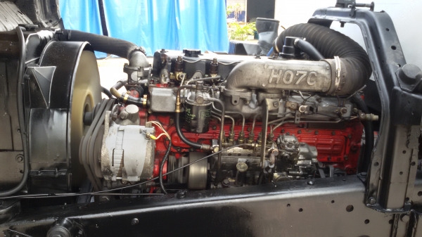 ขายรถ 10 ล้อฮีโน่เทรเลอร์ เครื่องดีคัชชีสวย. เพลาเดียว. พรอ้มใช้งาน