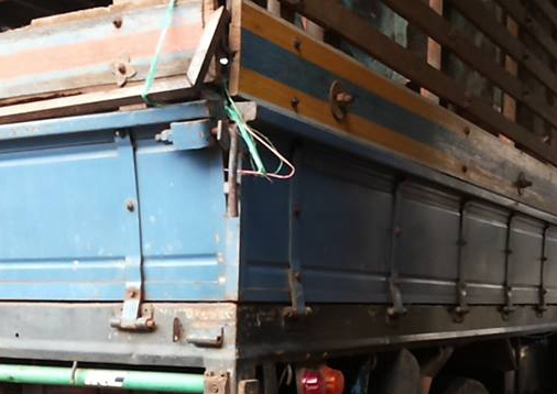 **360,000 บ.ต่อรอง/// 6ล้อบรรทุก ISUZU NPR-115 Turbo ประกอบ ช่วงล่างใหญ่ Fหน้า-หลัง กระบะคอกไม้เกษตรสูง สภาพพร้อมลุย **ขาย ISUZU NPR-115 เทอโบ รถประกอบ 6ล้อบรรทุก ช่วงล่างใหญ่ คอกไม้สูง พร้อมลุย เล่มทะเบียน ครับ ISUZU NPR59L 4BD1-Turbo เกียร์สั้น ประกอบปี