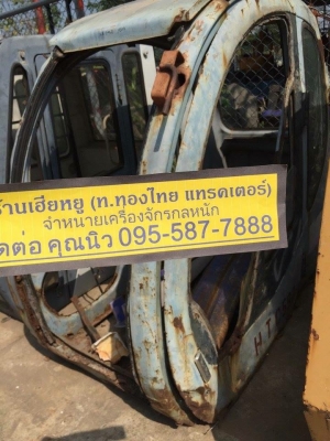 หัวเก๋ง kobelco sk200-5 ของเก่า ราคา 20,000(ราคาคุยได้) หัวเก๋ง kobelco sk200-5 ของเก่า ราคา 20,000(ราคาคุยได้)