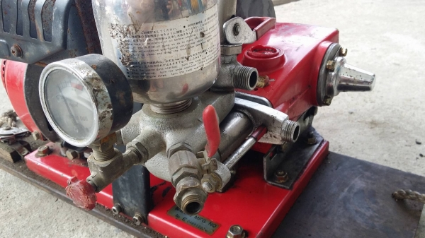 ปั๊มฉีดน้ำแรงดันเก่าญี่ปุ่น MITSUBISHI รุ่น G220P  ขนาด 2.2 แรง สภาพดี