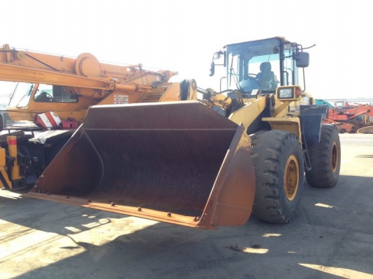 ขาย รถตัก KOMATSU WA 320-5 สภาพสวย ชั่วโมง 6พันกว่า นำเข้าจากญี่ปุ่น โทร. 090-986-2521 อ๊อบ