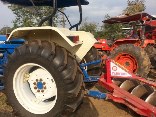 ขายรถแทรคเตอร์ฟอร์ด 6610 มือสอง สด-ดาว์น โหเฮงแทรคเตอร์ สาขา1 สุรินทร์