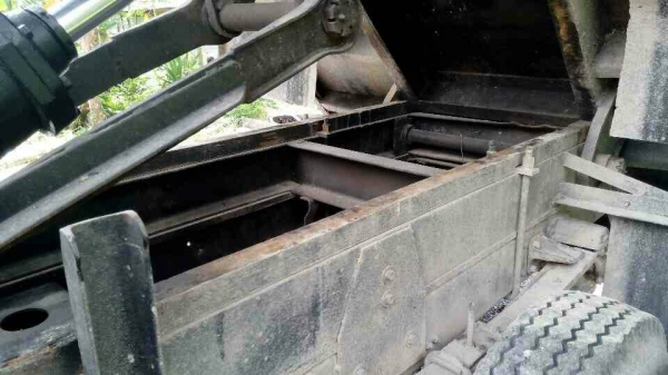 6 ล้อมิตซู 150 แรงม้า ยาง9.00  พร้อมใช้งาน เล่มติดมือ......