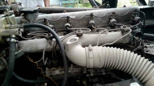 6ล้อมิตซู 150 แรงม้า ยาง9.00  พร้อมใช้งาน เล่มติดมือ....