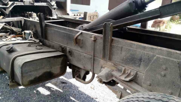 6ล้อมิตซู 150 แรงม้า ยาง9.00  พร้อมใช้งาน เล่มติดมือ....