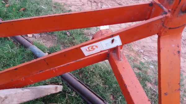 หางสี่ใบ20นิ้ว lcs ใส่รถ34-45แรง