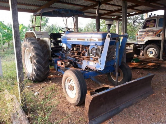 ขายรถไถ FORD 6600 อุปกรณ์ ดันหน้า ผานหลัง พร้อมใช้งาน เอกสารพร้อมโอน ราคา550,000 สนใจโทร 090-8588220คุณนะ 093-3258446คุณบิว หรือเข้าดูสินค้าอื่นๆได้ที่ www.truck.in.th/498 หรือเพจFacebook ณรงค์ ซื้อขายรถมือสอง (เว็บไซต์ส่วนตัว) หรือFacebook คุณนะ รถบรรทุก