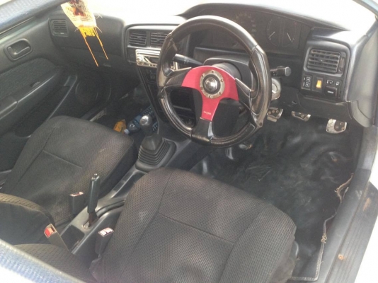 ขายถูกๆ โตโยต้า AE111 ราคา40000 ขายถูกๆ โตโยต้า AE111 ราคา40000