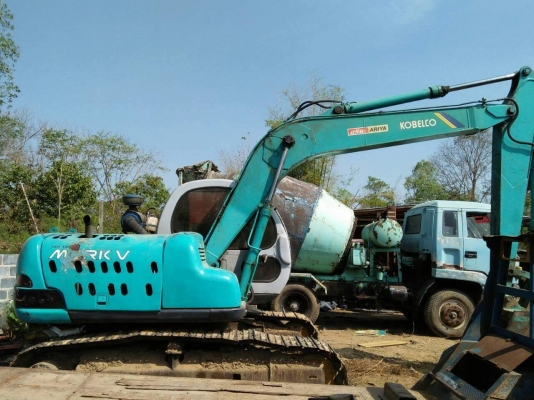 ขายแบคโค SK120-5 มาร์คไฟว์ สภาพดี เอวแน่น ทำงานเร็ว ช่วงล่างดี พร้อมใช้งาน สนใจโทร 090-8588220คุณนะ 093-3258446คุณบิว หรือเข้าดูสินค้าอื่นๆได้ที่ www.truck.in.th/498 หรือเพจFacebook ณรงค์ ซื้อขายรถมือสอง (เว็บไซต์ส่วนตัว) หรือFacebook คุณนะ รถบรรทุก