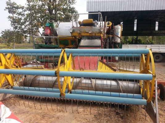 ขายรถเกี่ยวข้าว ไทยเส๊ง มือสอง ราคาถูก โหเฮงแทรคเตอร์ สุรินทร์