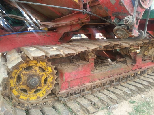 ขายรถเกี่ยวข้าว ไทยเส๊ง มือสอง ราคาถูก โหเฮงแทรคเตอร์ สุรินทร์