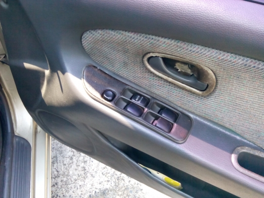 ขาย E-CAR มือเดียว เดิมๆ บาง วิ่ง 160000 ขับดีเยี่ยม สวยเดิม ขาย E-CAR มือเดียว เดิมๆ บาง วิ่ง 160000 ขับดีเยี่ยม สวยเดิม