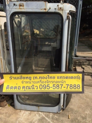 หัวเก๋ง komatsu pc228us ของเก่านอกญี่ปุ่น ราคา 70,000(ราคาคุยได้)