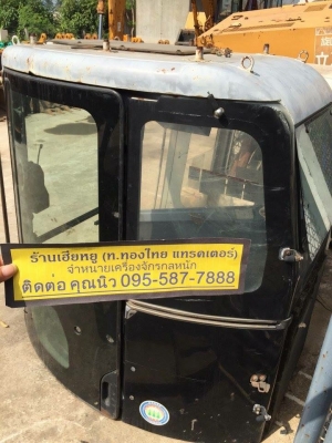 หัวเก๋ง komatsu pc228us ของเก่านอกญี่ปุ่น ราคา 70,000(ราคาคุยได้)