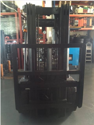 ขาย Used Forklift Toyota 8FD30 ดีเซล เสาเข้าตู้ Full Free 4.3 เมตร ติดงาสไลด์ นำเข้า