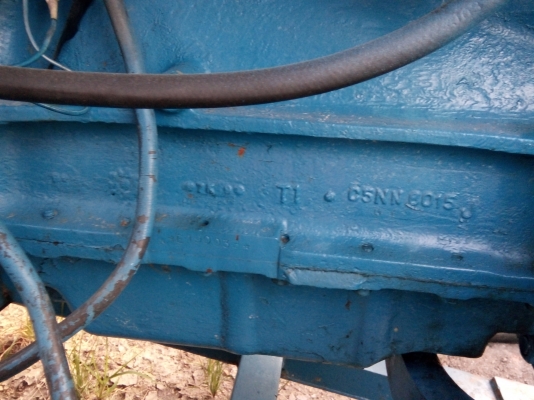 ขายรถไถ FORD5500 68  พร้อมใช้งานสอบถามได้เลย ทะเบียนครบเอกสารครบ