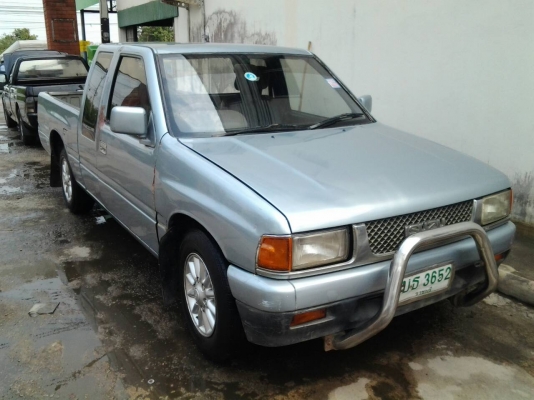 อีซูซุตอนครึ่งสภาพพร้อมใช้