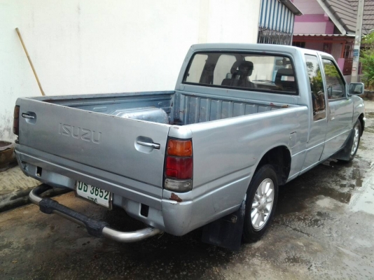 อีซูซุตอนครึ่งสภาพพร้อมใช้