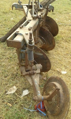 หางสามใบ 26 นิ้ว  cmt