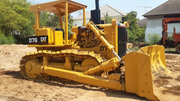 ขายแทรคเตอร์ CAT D7G เกียร์ตัด ซ่อมปรับสภาพทั้งคัน