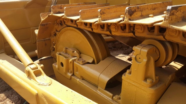 ขายแทรคเตอร์ CAT D7G เกียร์ตัด ซ่อมปรับสภาพทั้งคัน