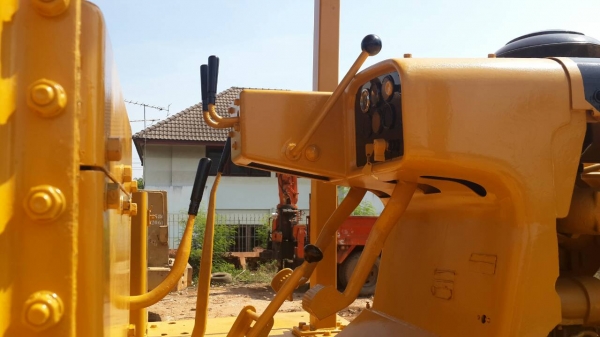 ขายแทรคเตอร์ CAT D7G เกียร์ตัด ซ่อมปรับสภาพทั้งคัน