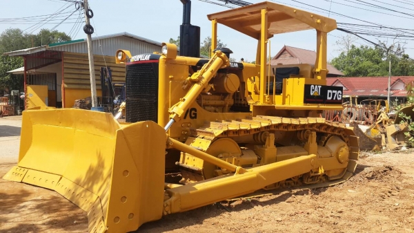 ขายแทรคเตอร์ CAT D7G เกียร์ตัด ซ่อมปรับสภาพทั้งคัน