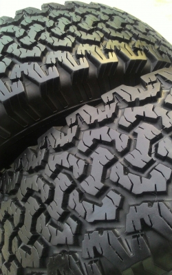 ขาย ยางBF All 31 R 15 สวยๆครับ