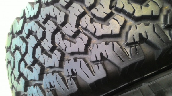 ขาย ยางBF All 31 R 15 สวยๆครับ