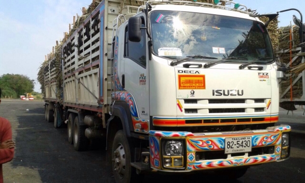 ขายดาวน์  isuzu  deca360  ปี55  สภาพดีมากพร้อมใช้งาน