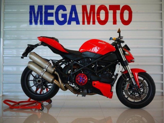 ขาย ducati sf1098 พร้อมทะเบียนแท้ไม่ขาดต่อจูงมือโอนขนส่ง